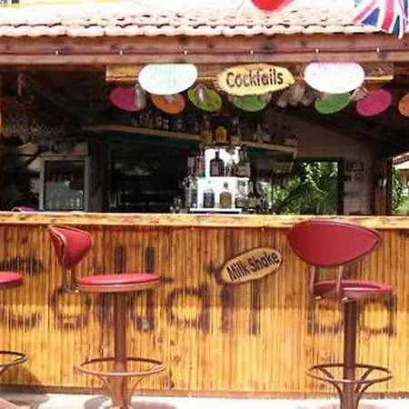 アパートホテル Rayon