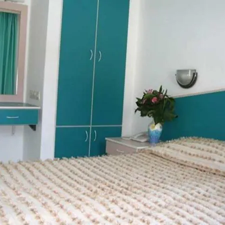 Rayon マルマリス