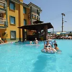 Rayon Ξενοδοχείο με διαμερίσματα 3*